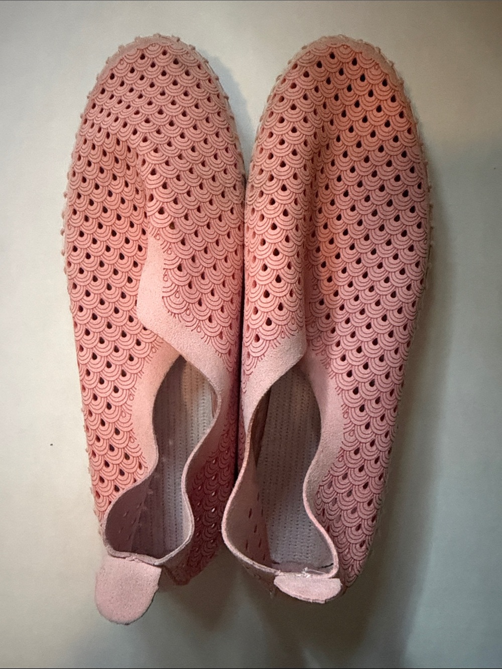 Ilse Jacobsen Perforated Slip-On Flats in Pink